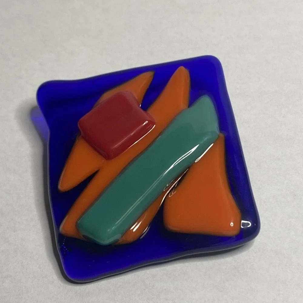 Art Brooch‎ Fused Glass Modernist Abstract MCM Style Signed Straus?